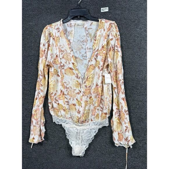 Free People Intimately Everything's Rosy Bodysuit XS Tea Combo Bell Sleeve NEW - Picture 1 of 9
